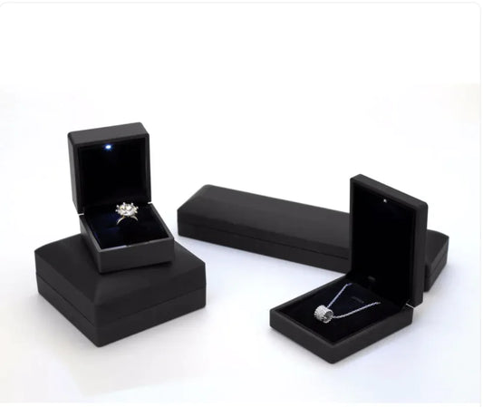 LED Jewelry Gift Box 💖