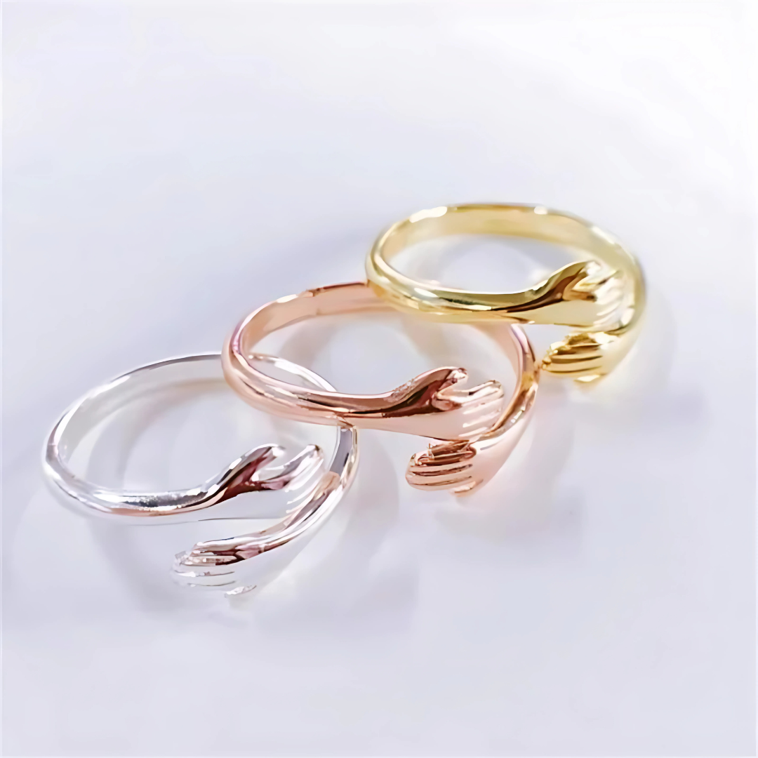 Hug Ring